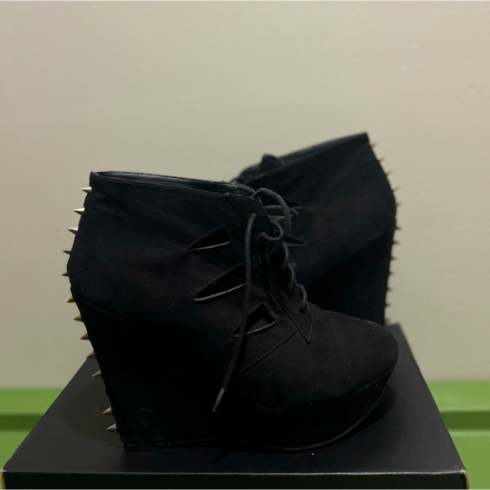 Spiked Wedged Heels 
Black
Size 10 
Pointed Toe